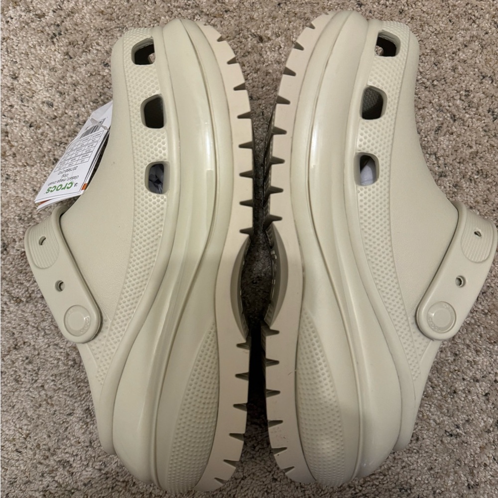 Crocs Mega Crush Clogs